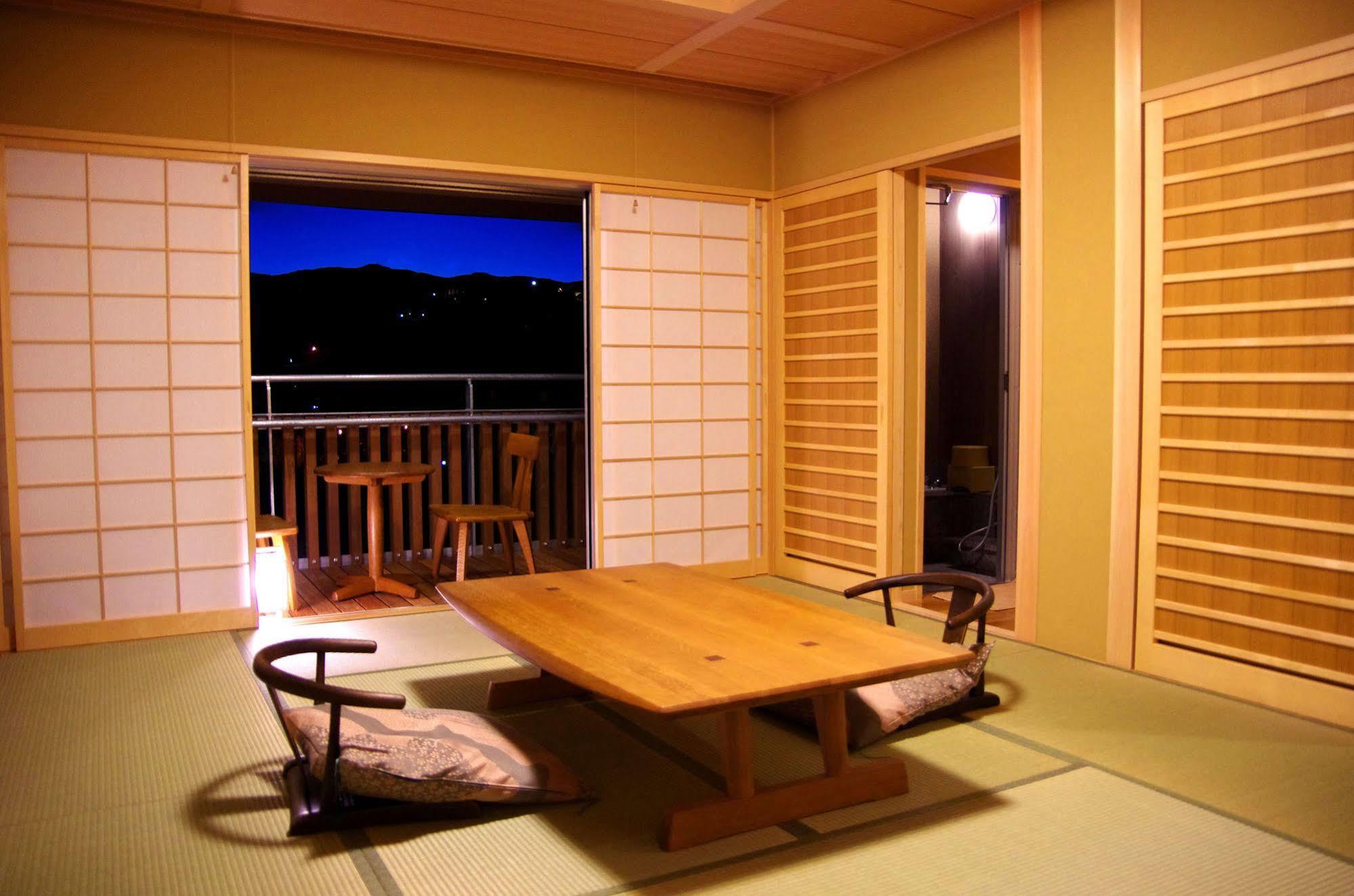 Gero Onsen Yukyunohana מראה חיצוני תמונה