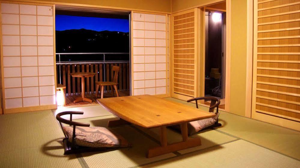 Gero Onsen Yukyunohana מראה חיצוני תמונה